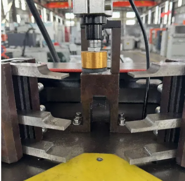 Máy ghép góc nhôm cường độ cao 140mm