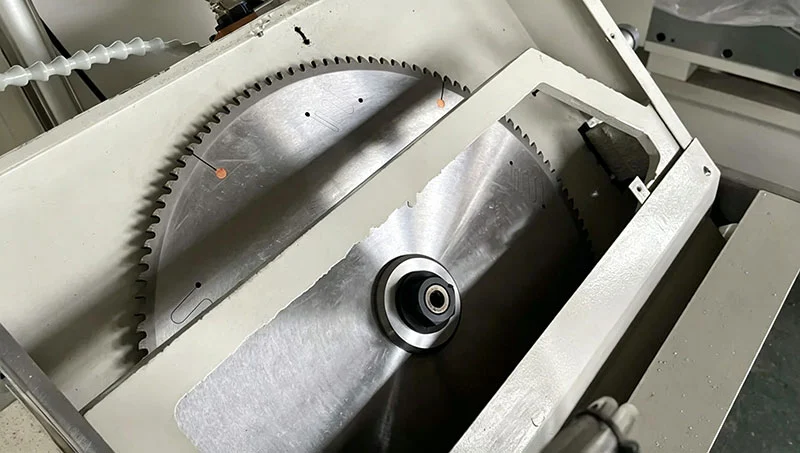Pvc Windows V Cutting Saw